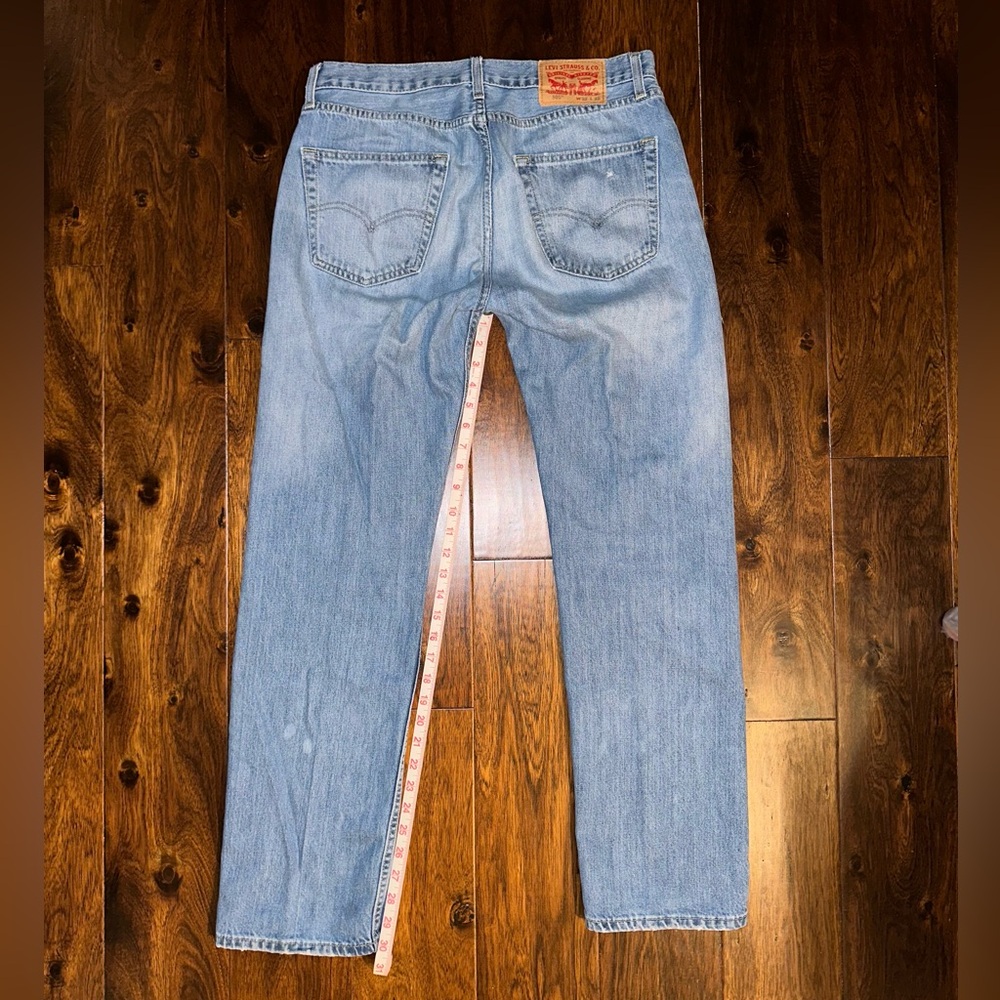 Broken-in Levi’s 505 Medium Wash Jeans, size 32x32